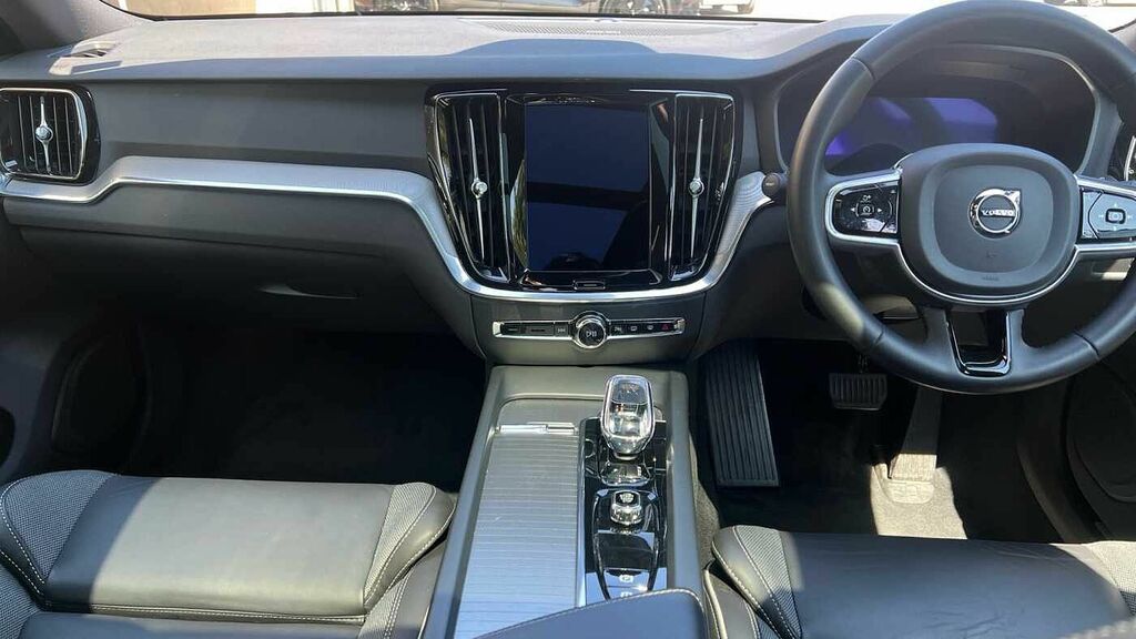 Volvo V60 2.0 Ultimate, B4 Mild Hybrid, Dark Sunroo #5