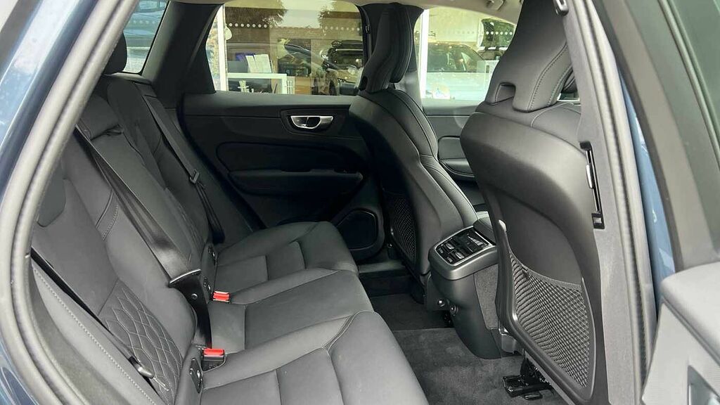 Volvo XC60 2.0 Plus, B5 Awd Mild Hybrid, Dark 360, P WF75BYK #6