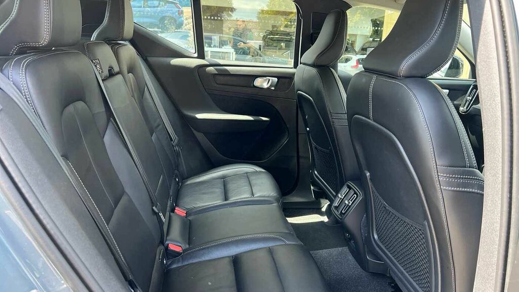 Volvo XC40 2.0 Plus, B4 Awd Mild Hybrid, Dark Blis, KS72FHV #6