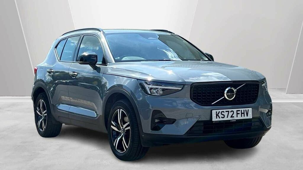 Volvo XC40 2.0 Plus, B4 Awd Mild Hybrid, Dark Blis,