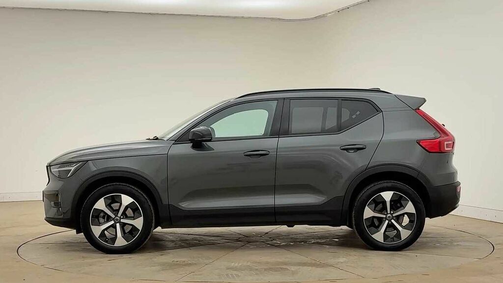 Volvo XC40 2.0 Plus, B3 Mild Hybrid, Dark RF25CZJ #6