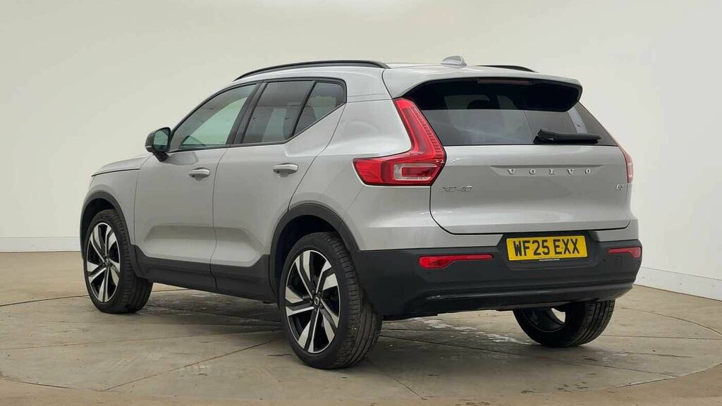 Volvo XC40 2.0 Ultra, B3 Mild Hybrid, Dark WF25EXX #5