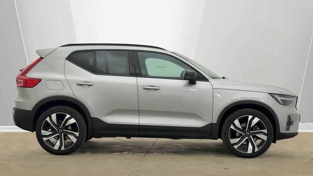 Volvo XC40 2.0 Ultra, B3 Mild Hybrid, Dark WF25EXX #2