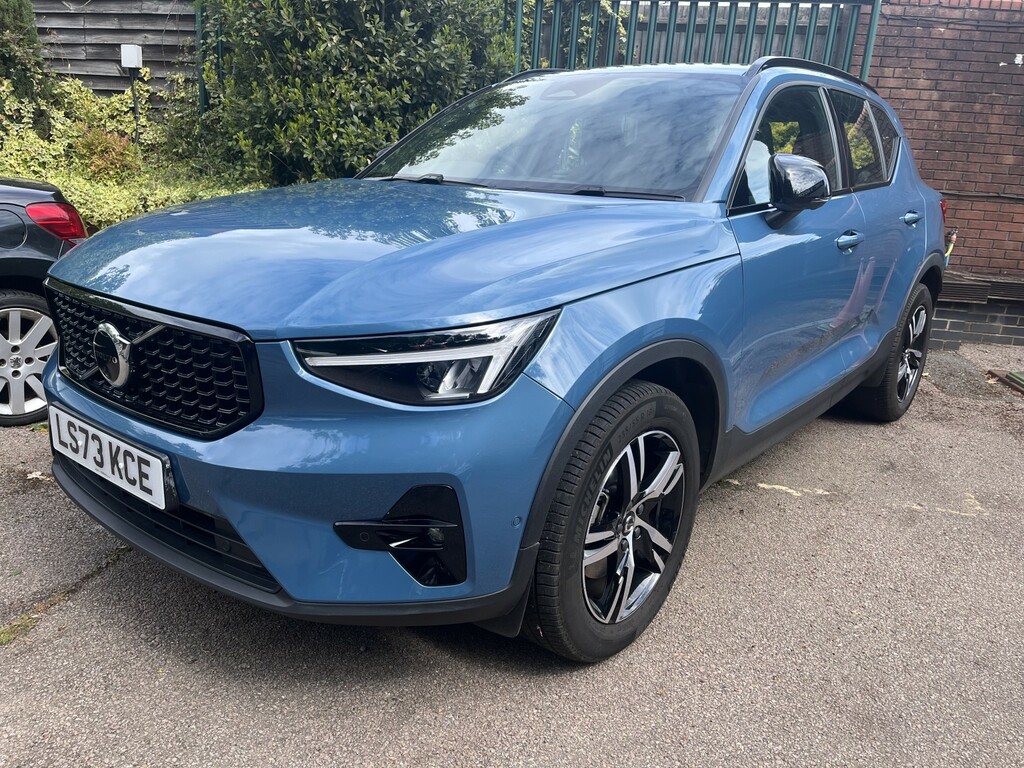 Volvo XC40 Suv 2.0 Plus Dark B4 197 Hp 202373 Blue #3