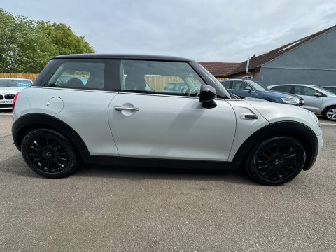 Mini Hatch Cooper Classic YL68CRJ Silver #4