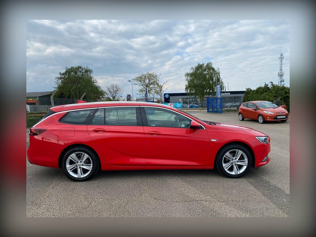 Vauxhall Insignia 1.6 Turbo D Ecotec Blueinjection Tech Line Nav Spo DN18XXD Red #5