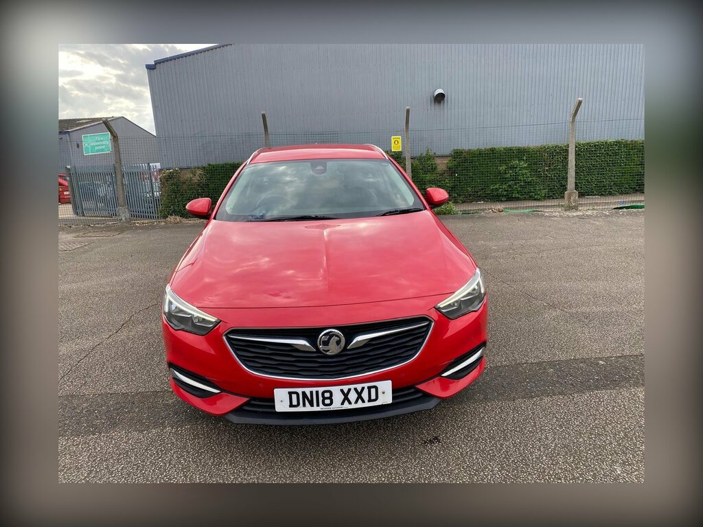 Vauxhall Insignia 1.6 Turbo D Ecotec Blueinjection Tech Line Nav Spo DN18XXD Red #2