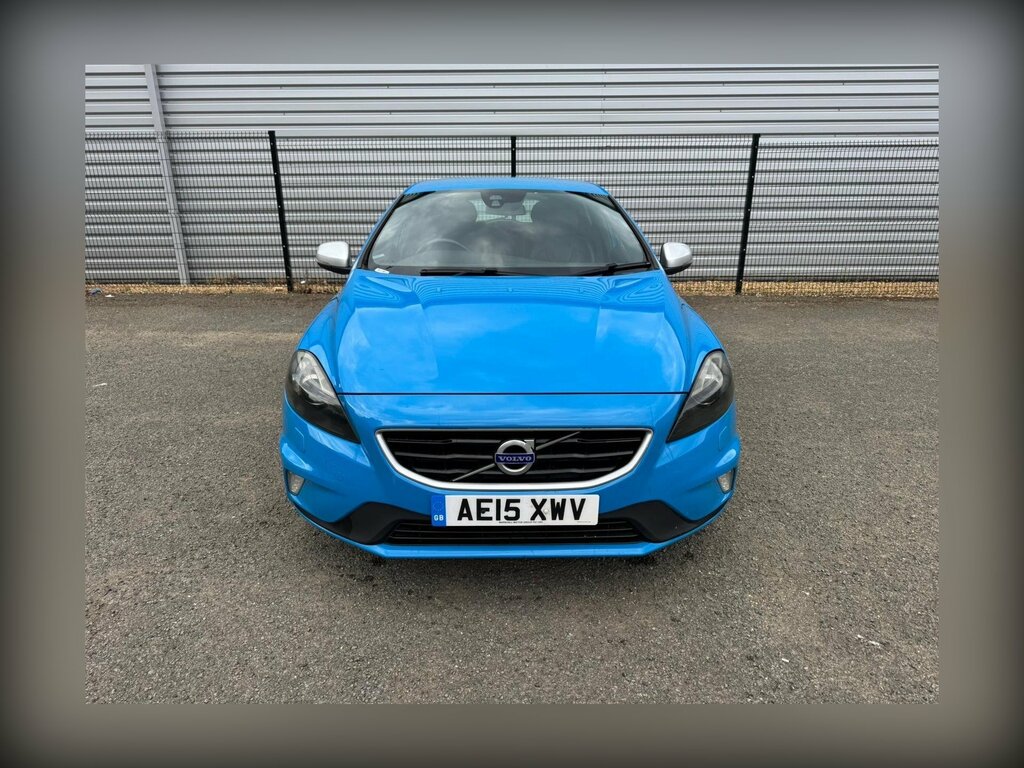 Volvo V40 2.0 D2 R-design Lux Nav Euro 6 Ss AE15XWV Blue #2