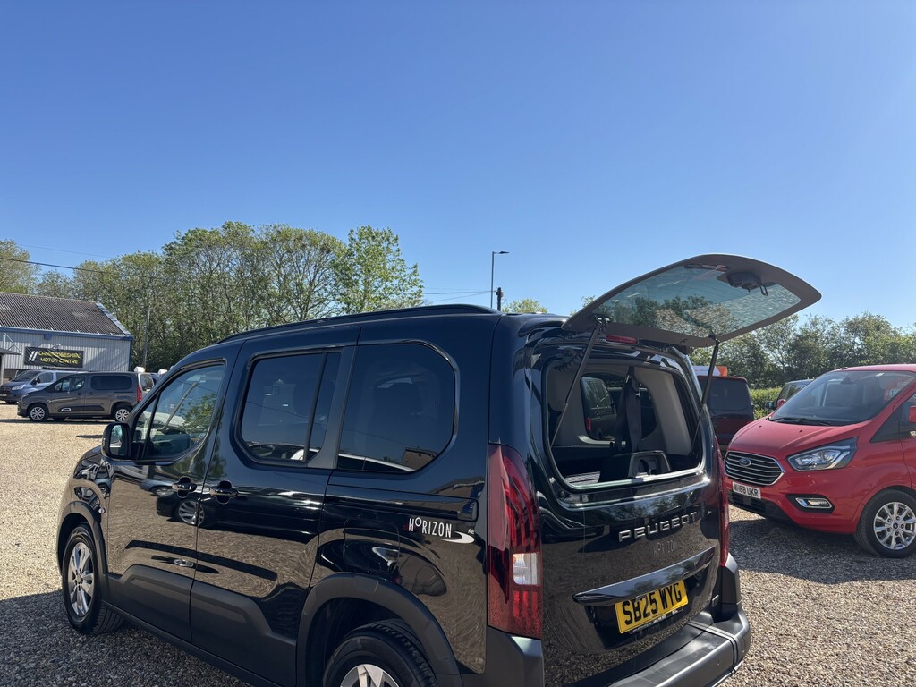 Peugeot Rifter Wheelchair Accessible Vehicle Wheelchair Accessibl Black #4