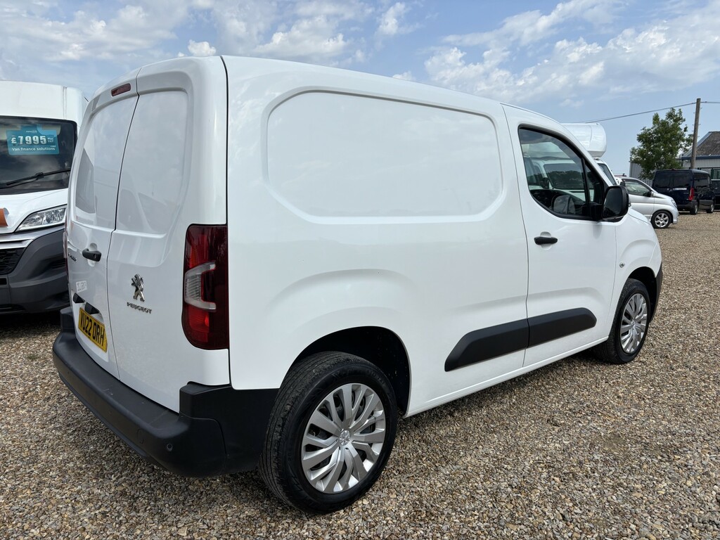 Peugeot Partner Panel Van 1.5 Bluehdi 1000 Professional Premium 2 VU22ORH White #3
