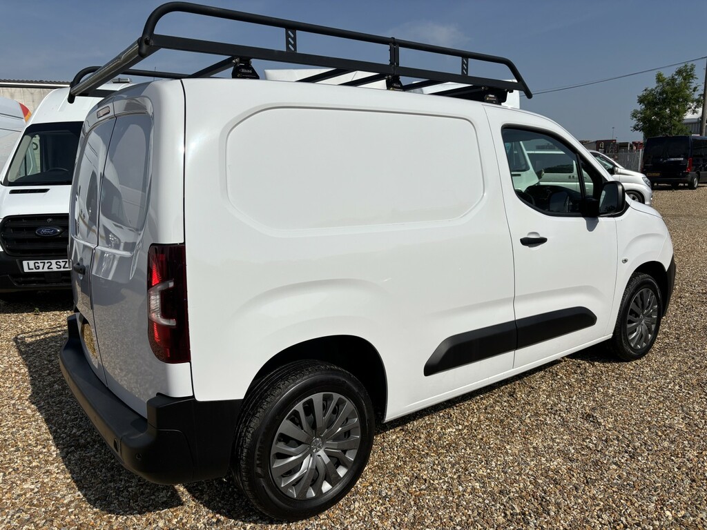 Peugeot Partner Panel Van 1.5 Partner Standard 1000 Professional P LT72YFZ White #3