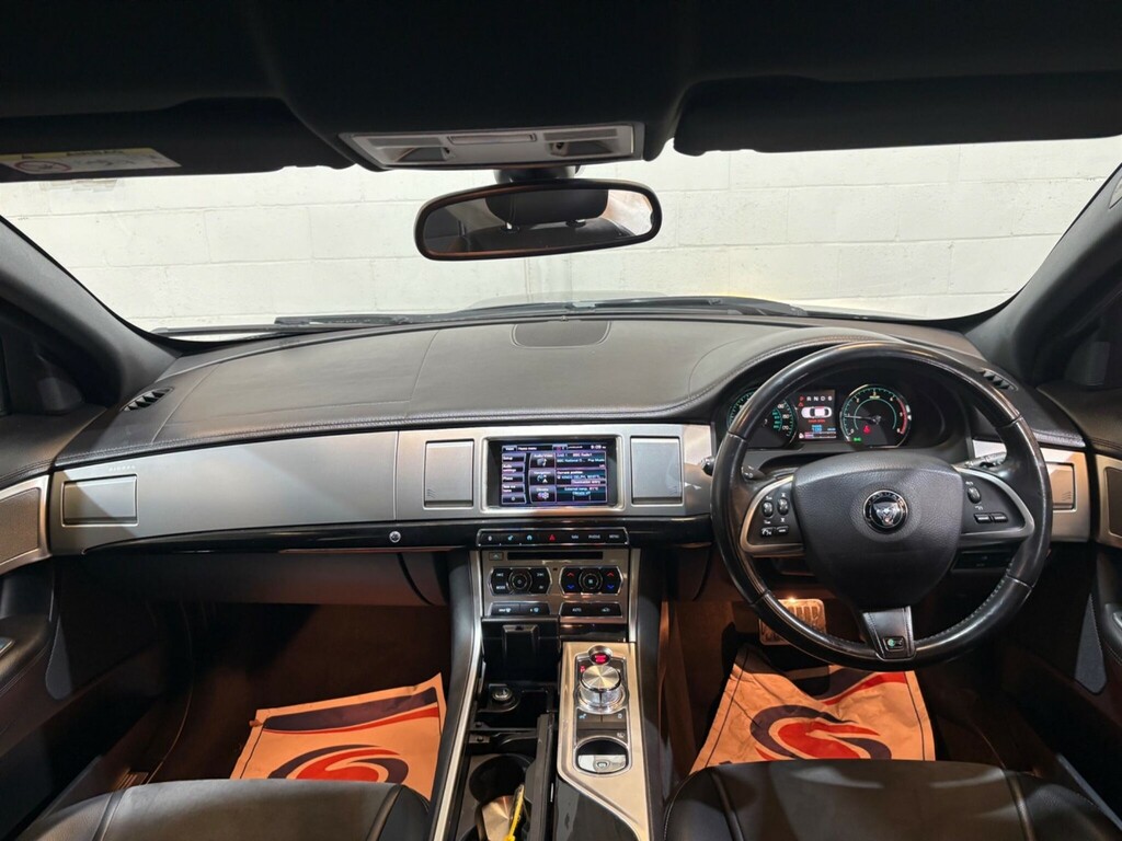 Jaguar XF 2.2D R-sport Euro 5 Ss YH63YHC #3