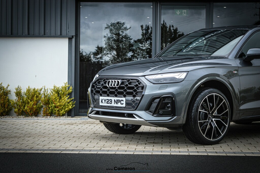 Audi Q5 2.0 Tdi 40 S Line KY23NPC Grey #3