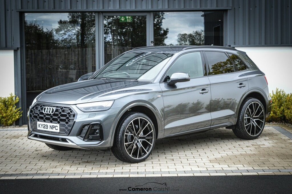Audi Q5 2.0 Tdi 40 S Line Grey