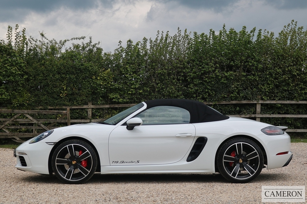 Porsche 718 Boxster 2.5T S Pdk SW66WLU White #2