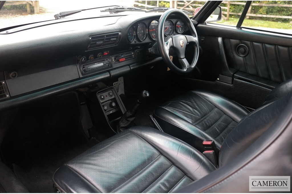 Porsche 911 Coupe #7