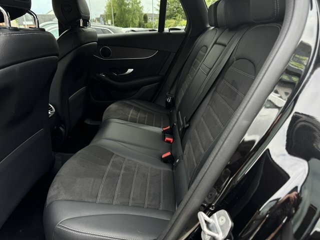 Mercedes-Benz GLC Class 2019 2.0 Glc220d Amg Line Suv G-tronic NL69PZS Black #6