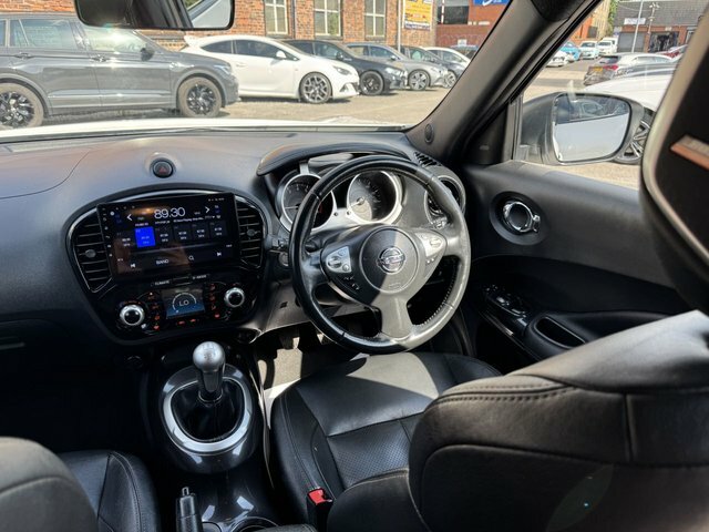 Nissan Juke 2019 1.6 Tekna Suv BC19YDJ White #2