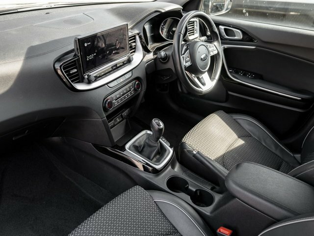 Kia Ceed 2021 1.0 T-gdi 3 Hatchback Brown #4