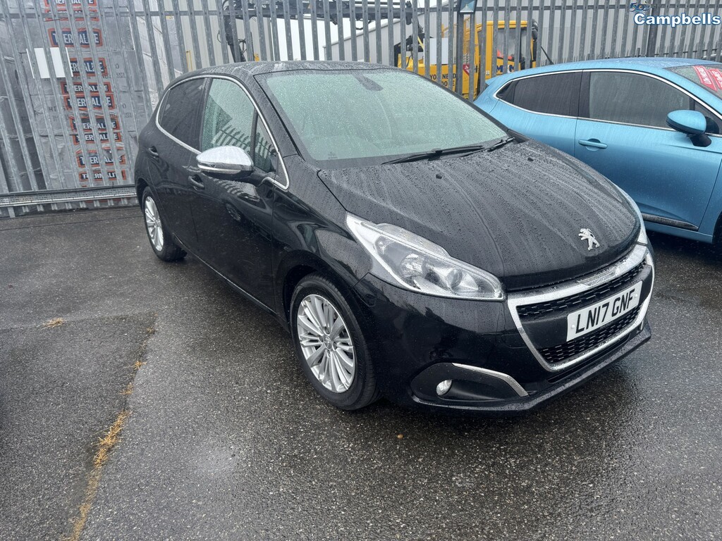 Peugeot 208 Hatchback 1.2 Puretech Allure 2017 Black