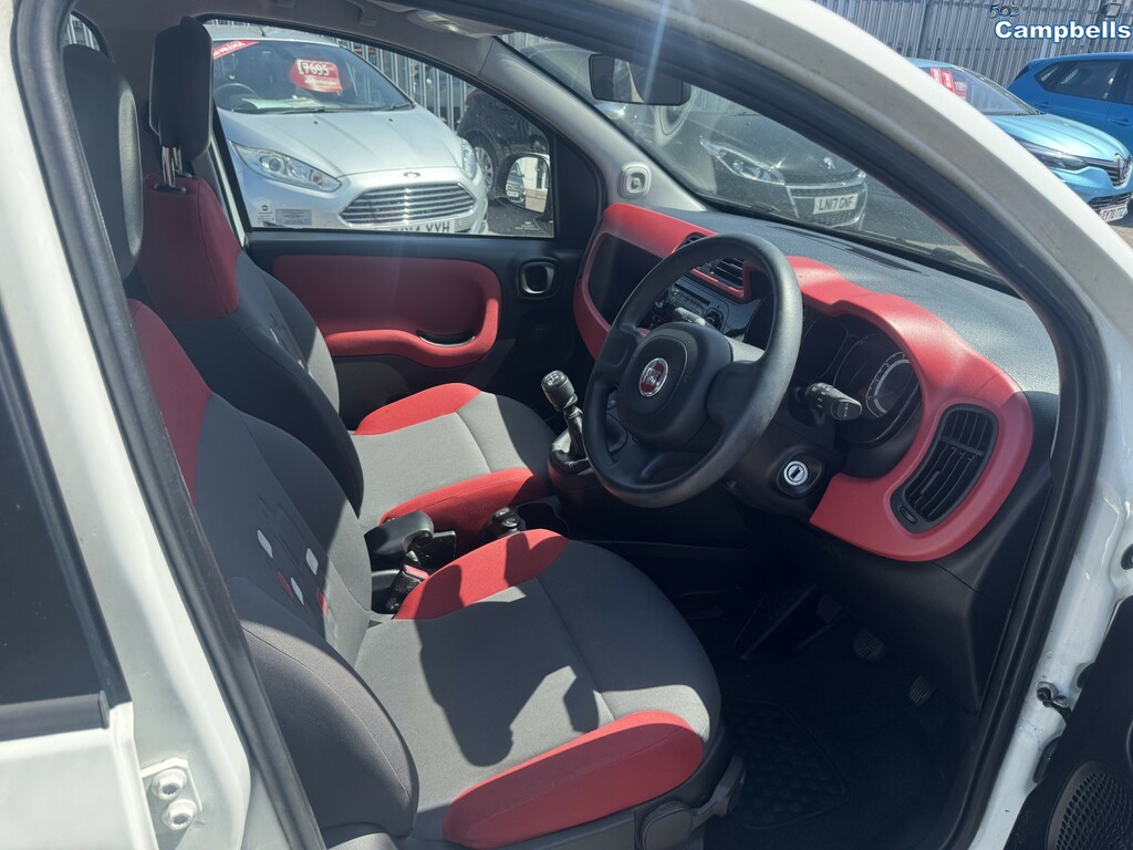 Fiat Panda Hatchback 1.2 Panda My 1.2 69 Bhp Lounge 2015 BW15NGX White #5