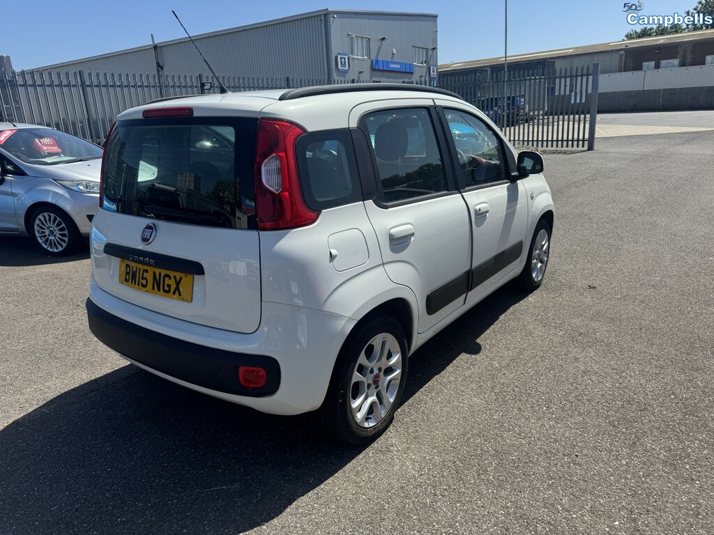 Fiat Panda Hatchback 1.2 Panda My 1.2 69 Bhp Lounge 2015 BW15NGX White #3