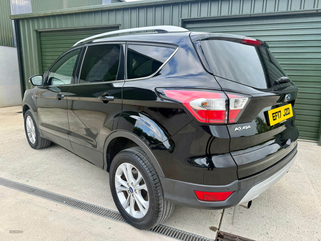 Ford Kuga 1.5 Tdci Titanium 2Wd EF17JZD Black #3