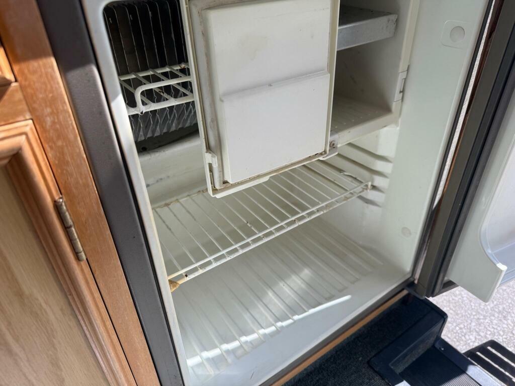 Peugeot Boxer 1.9D Minuet White #28