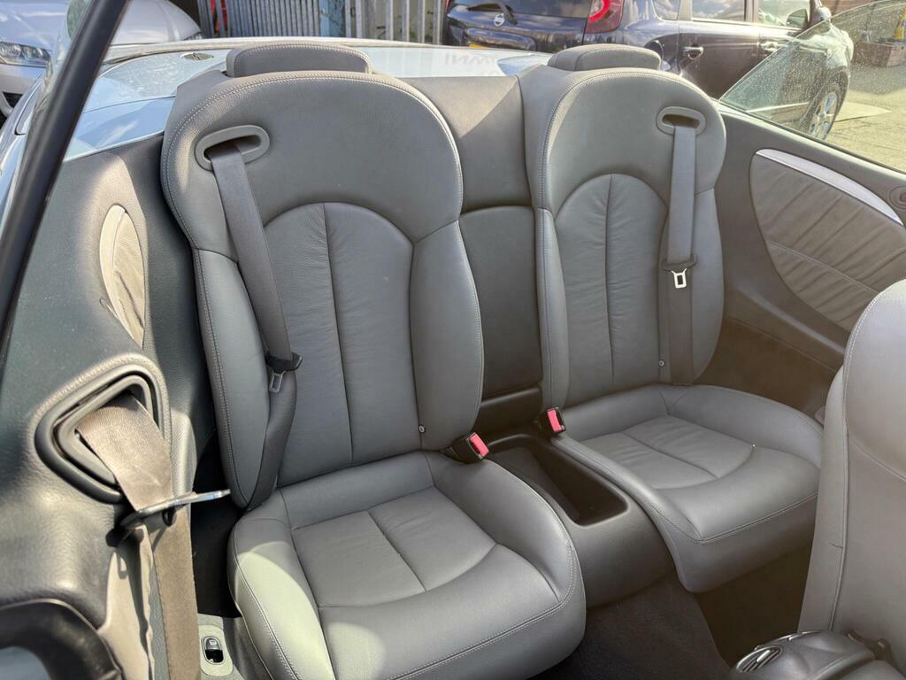 Mercedes-Benz CLK Elegance Silver #14
