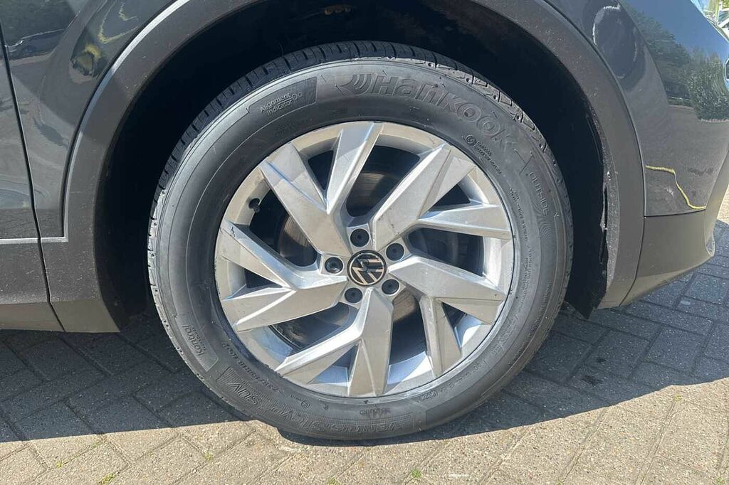 Volkswagen Tiguan 1.5 Tsi 150 Life Dsg 46 793 Miles YF22NYP  #5