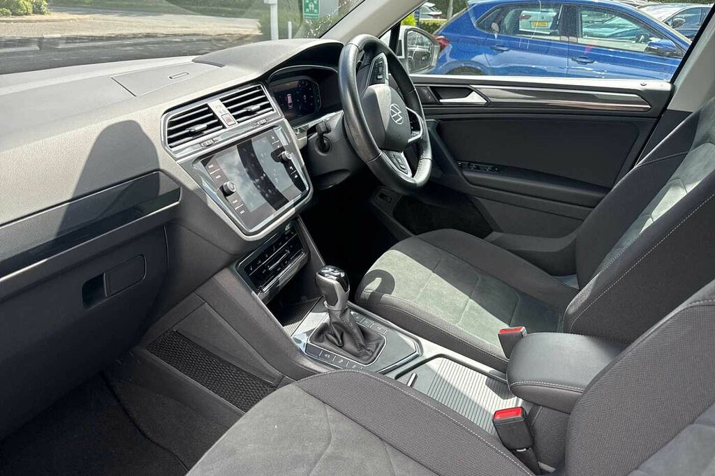 Volkswagen Tiguan 1.5 Tsi 150 Elegance Dsg 12 085 Miles WM72XDX  #2