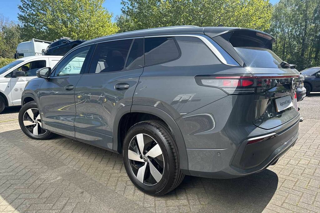 Volkswagen Tayron 1.5 Tsi Ehybrid Match Dsg6 3 632 Miles RA25VPZ #3