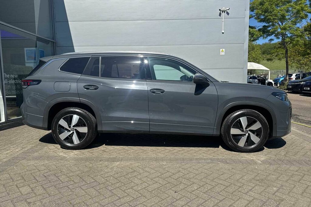 Volkswagen Tayron 1.5 Tsi Ehybrid Match Dsg6 3 632 Miles RA25VPZ #4