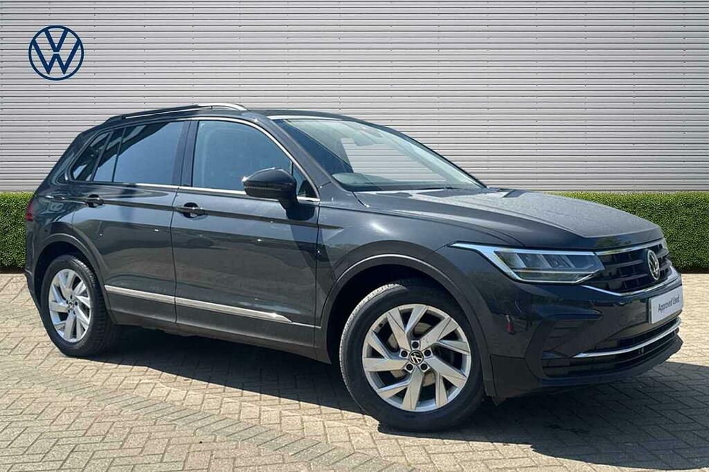Volkswagen Tiguan Tiguan Sel 1.5 Tsi 150Ps Dsg 59 376 Miles GC69CJF  #3
