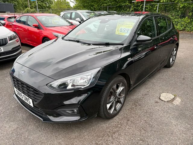 Ford Focus 1.0T Ecoboost St-line Hatchback GN19ONS Black #3