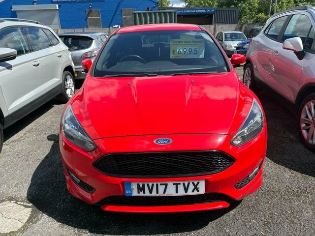Ford Focus 1.5 Tdci St-line Hatchback Euro MV17TVX Red #2