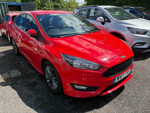 Ford Focus 1.5 Tdci St-line Hatchback Euro Red