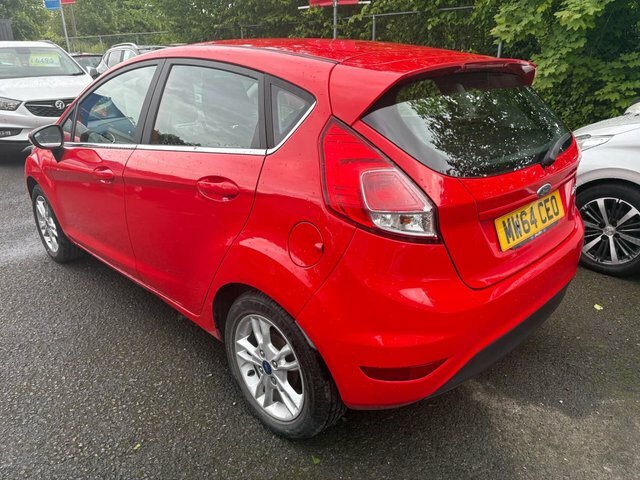 Ford Fiesta 1.25 Zetec Hatchback Euro 5 82 MW64CEO Red #5