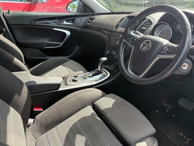 Vauxhall Insignia 2.0 Cdti Sri Nav Sports Tourer Eur GV62AYT Blue #6