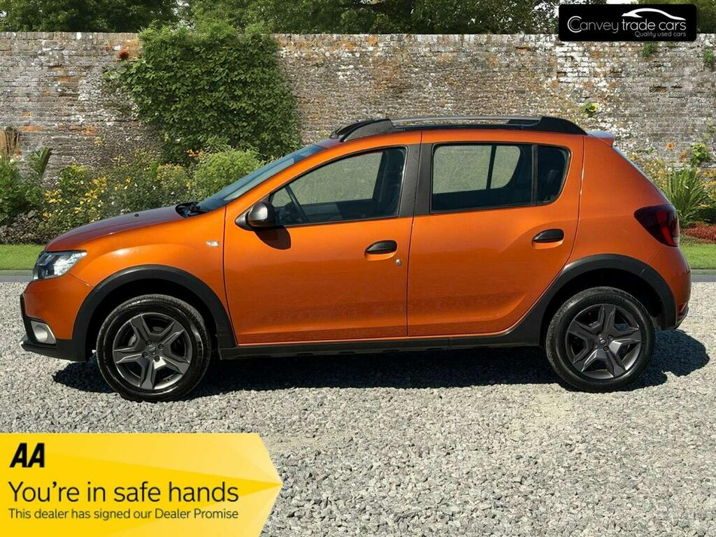 Dacia Sandero Stepway Hatchback 0.9 Tce Se Summit Euro 6 Ss 2018 GU18FBB Orange #3