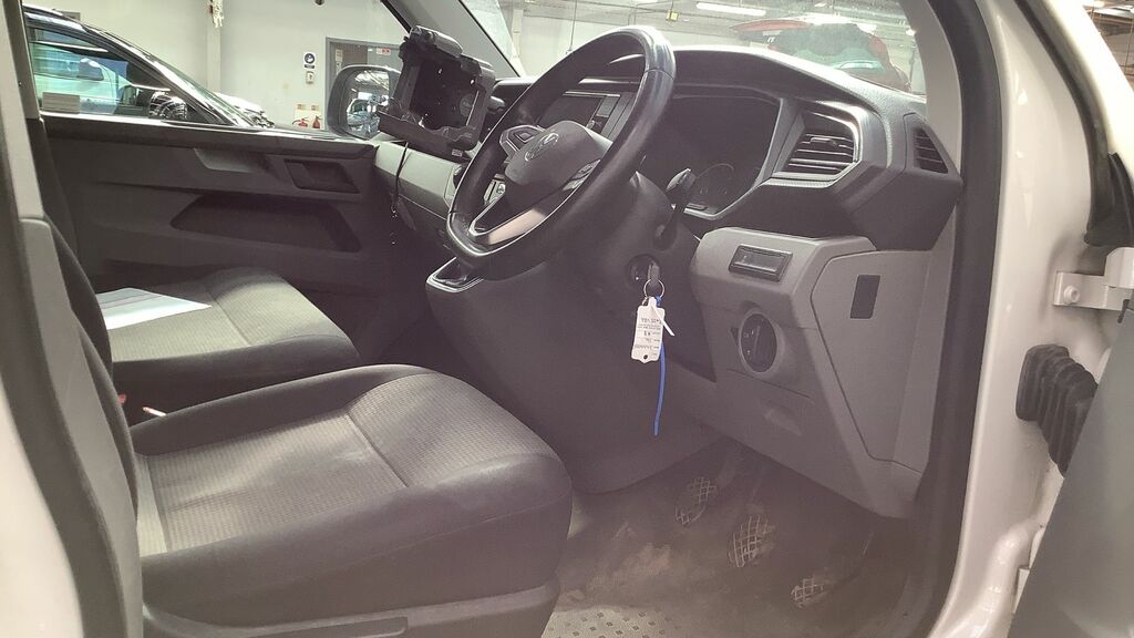 Volkswagen Transporter 2.0 Tdi T32 Startline Panel Van BK23VBA White #5