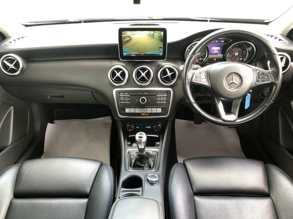 Mercedes-Benz A Class 2.1 A200d Sport Premium Euro 6 Ss FV65GVF #4