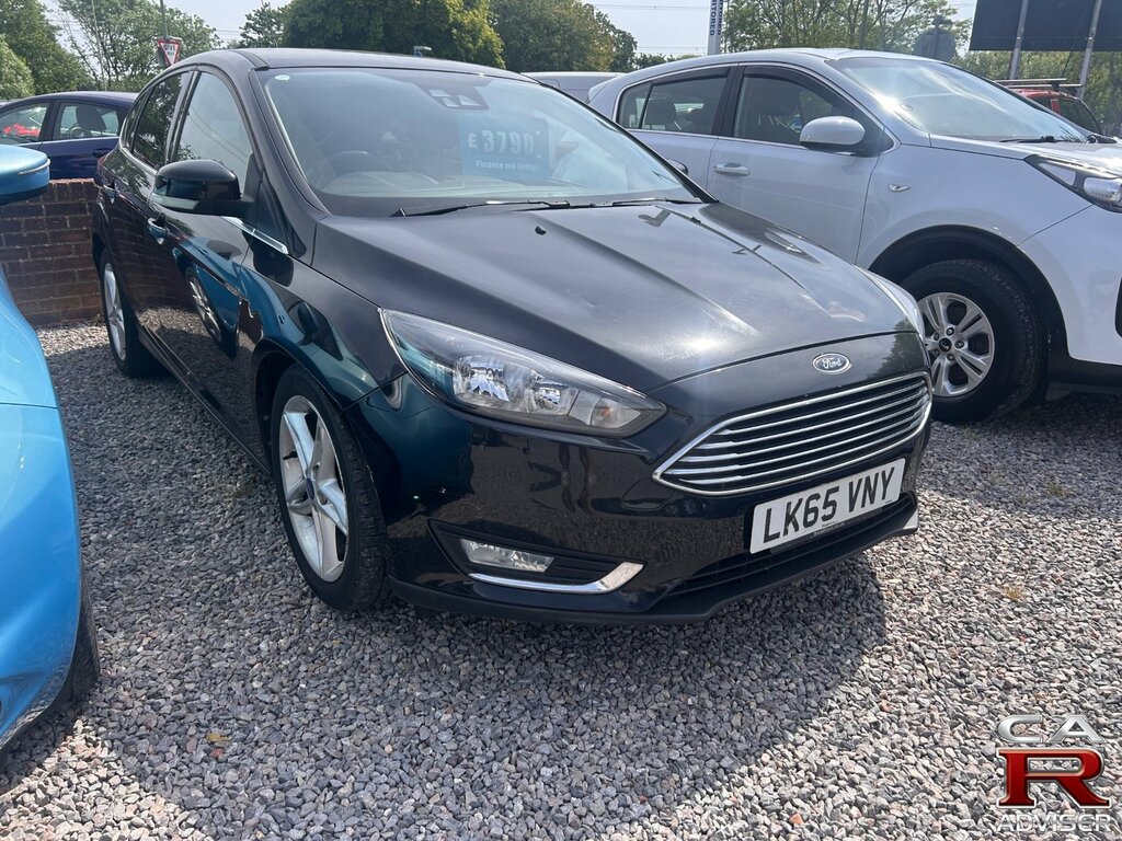 Ford Focus 1.0T Ecoboost Titanium Hatchback Black