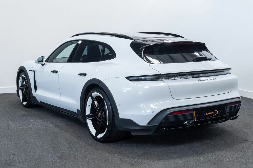 Porsche Taycan Estate EJ71UKE White #2