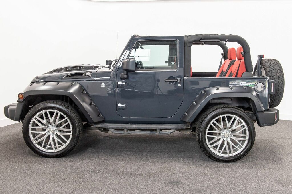 Jeep Wrangler Wrangler Sahara Crd Grey #4