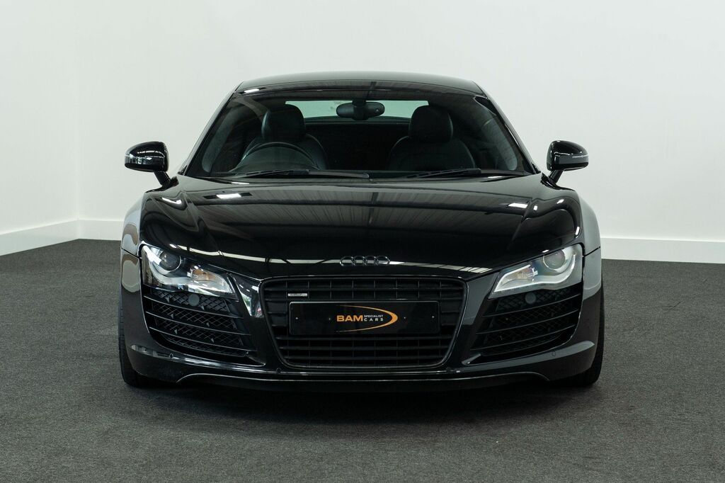 Audi R8 Coupe Black #5