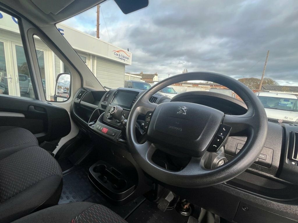 Citroen Relay 2.2L Enterprise Edition YC73XJO White #2