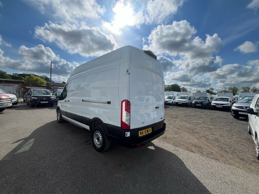 Ford Transit Custom 2L Leader WN70WCA White