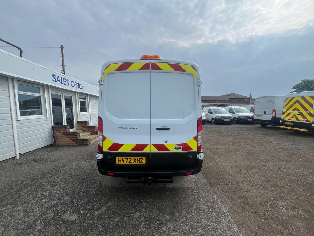 Ford Transit Custom 2L Leader HV72XHZ White #3