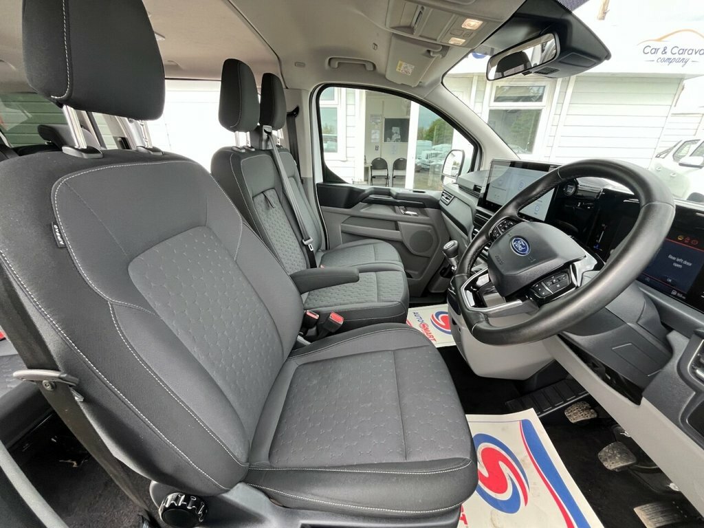 Ford Transit Custom 2L Limited LB74NCN White #6